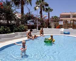 Izaka Apartments D377 Барселона Екстериор снимка